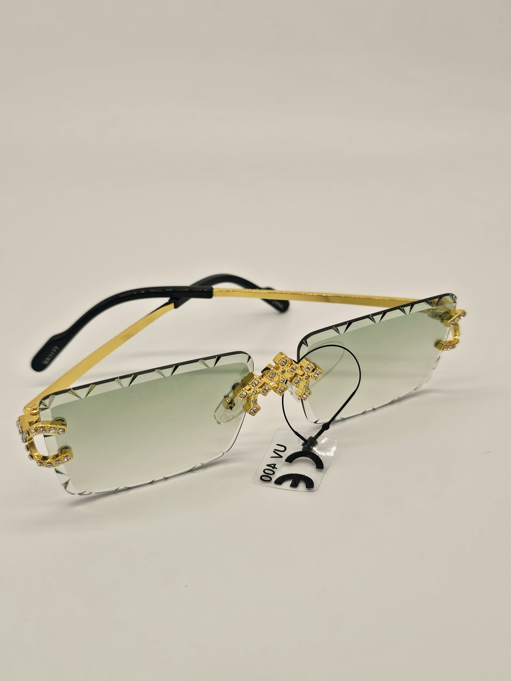 vu Gold-Trim Green Gradient Rimless Sunglasses
